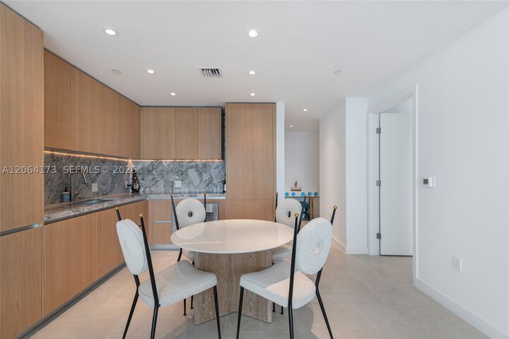 Property Photo: 500 Alton Rd 1204 FL 33139