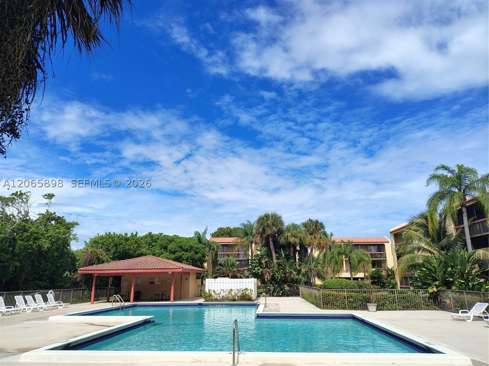 Property Photo: 733 SE 1st Way 109 FL 33441