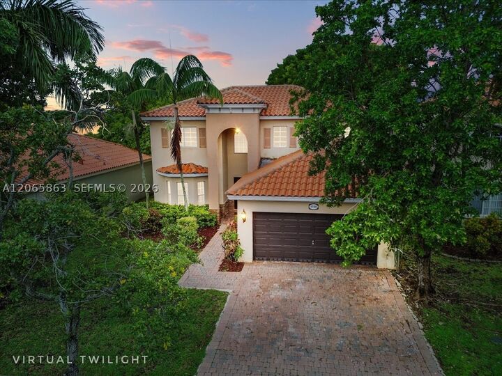 Property Photo: 1720 NE 35 Avenue FL 33033