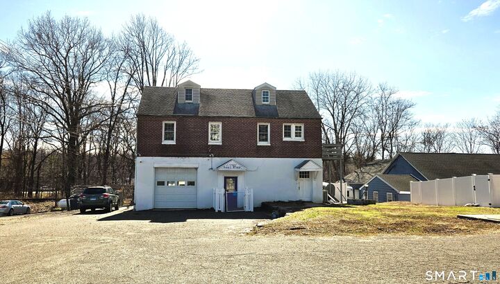 Property Photo:  68 Mill Plain Road  CT 06811 