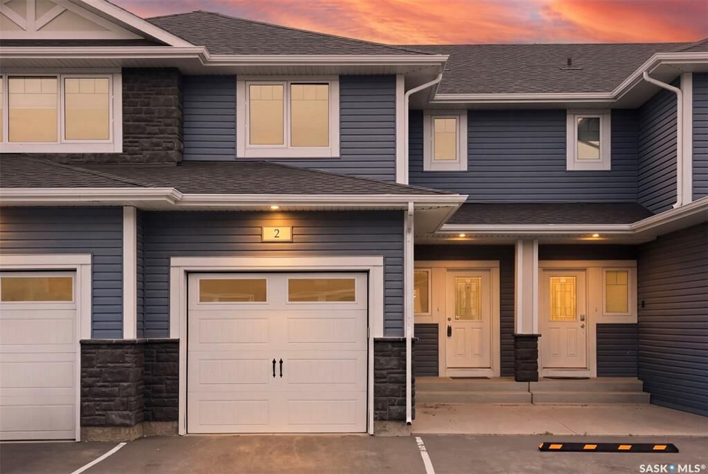 Property Photo: 115 Veltkamp Crescent 2 SK S7T 0T7