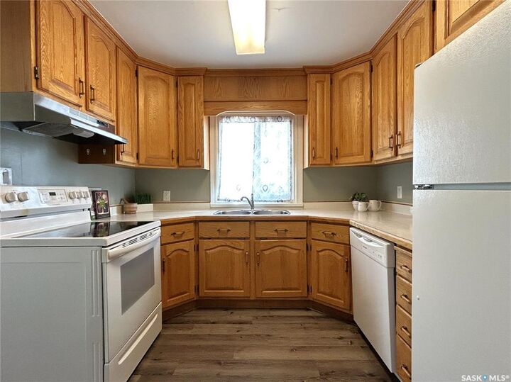 Property Photo:  317 108th Street W  SK S7N 1P7 