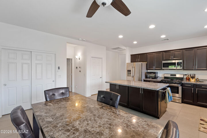 Property Photo:  12425 E Calle Riobamba  AZ 85641 