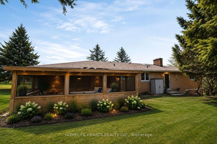Property Photo: 384 Zephyr Road ON L0E 1T0