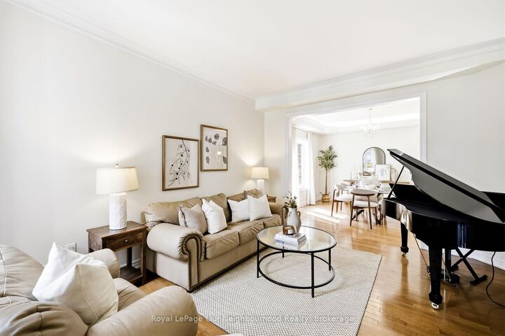 Property Photo:  1296 Ravencliffe Court  ON L1K 2Y3 