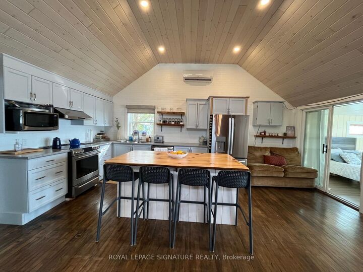 Property Photo:  309 Avery Point Road  ON L0K 1W0 