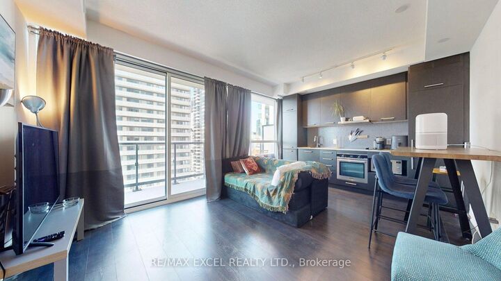 Property Photo:  87 Peter Street 2507  ON M5V 0P1 