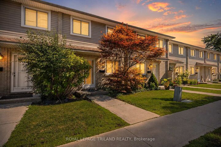 Property Photo:  775 Osgoode Drive 30  ON N6E 1C2 