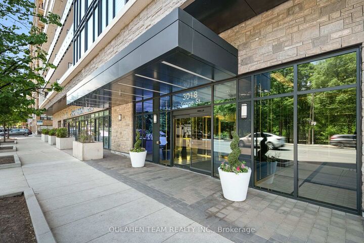 Property Photo: 3018 Yonge Street 518 ON M4N 0A5