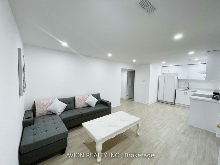 Property Photo:  56 Golden Oak Avenue Bsmt  ON L4S 1Y5 