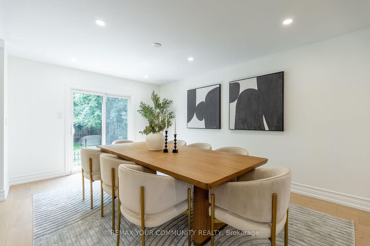 Property Photo:  27 Houseman Crescent  ON L4C 7S3 