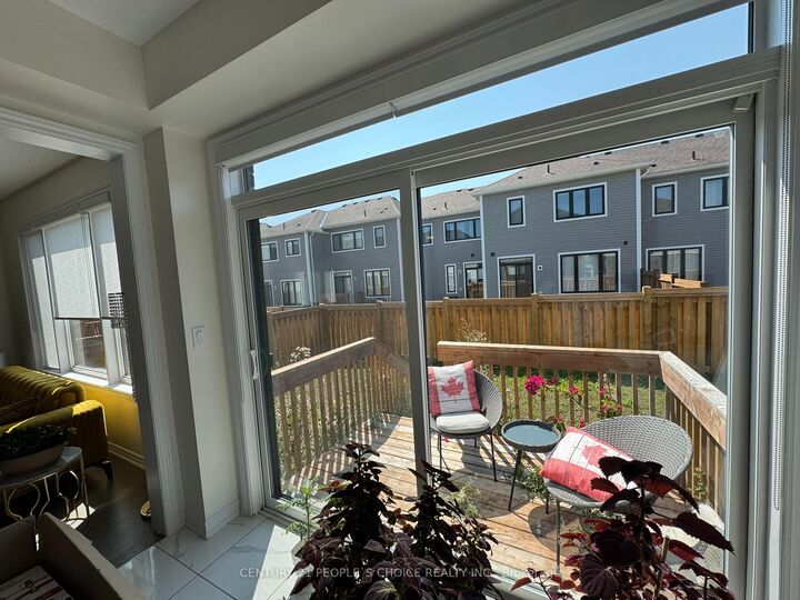 Property Photo: 61 Valleybrook Road ON L9J 0L6