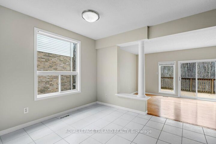 Property Photo:  215 Rossmore Court  ON N6C 6B7 