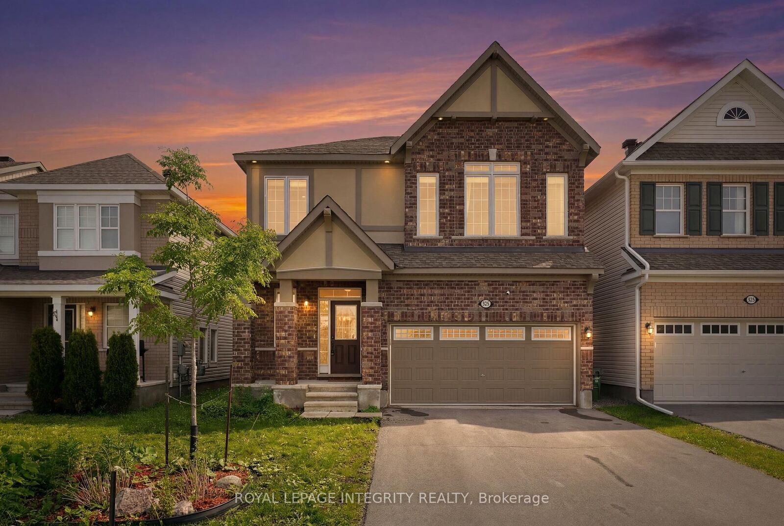 Photo de la propriété:  224 Ponderosa Street  ON K2S 1E7 