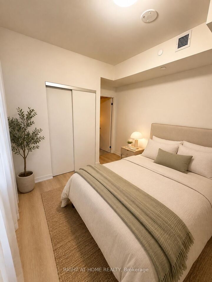 Property Photo: 181 Sterling Road 616 ON M6R 2B2