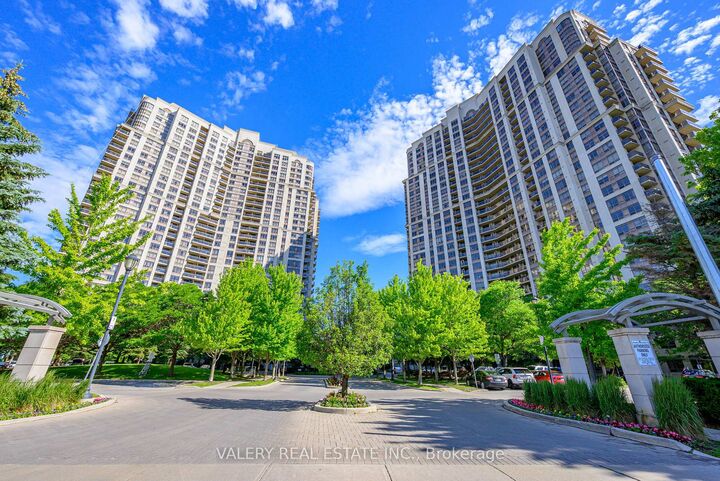 Property Photo: 700 Humberwood Boulevard 1626 ON M9W 7J4