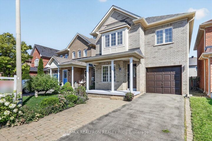 Property Photo:  86 Tideland Drive  ON L7A 2W1 