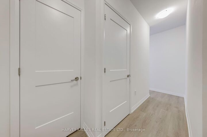 Property Photo:  25 Holly Street 2309  ON M4S 0E3 