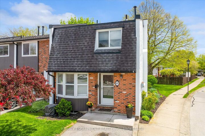 Property Photo:  77 Linwell Road 97  ON L2N 6R1 