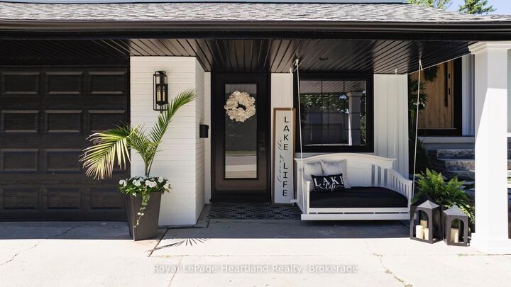 Property Photo: 238 Bennett Street W ON N7A 1X9