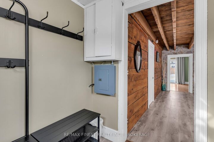 763 King Street W — photo 1