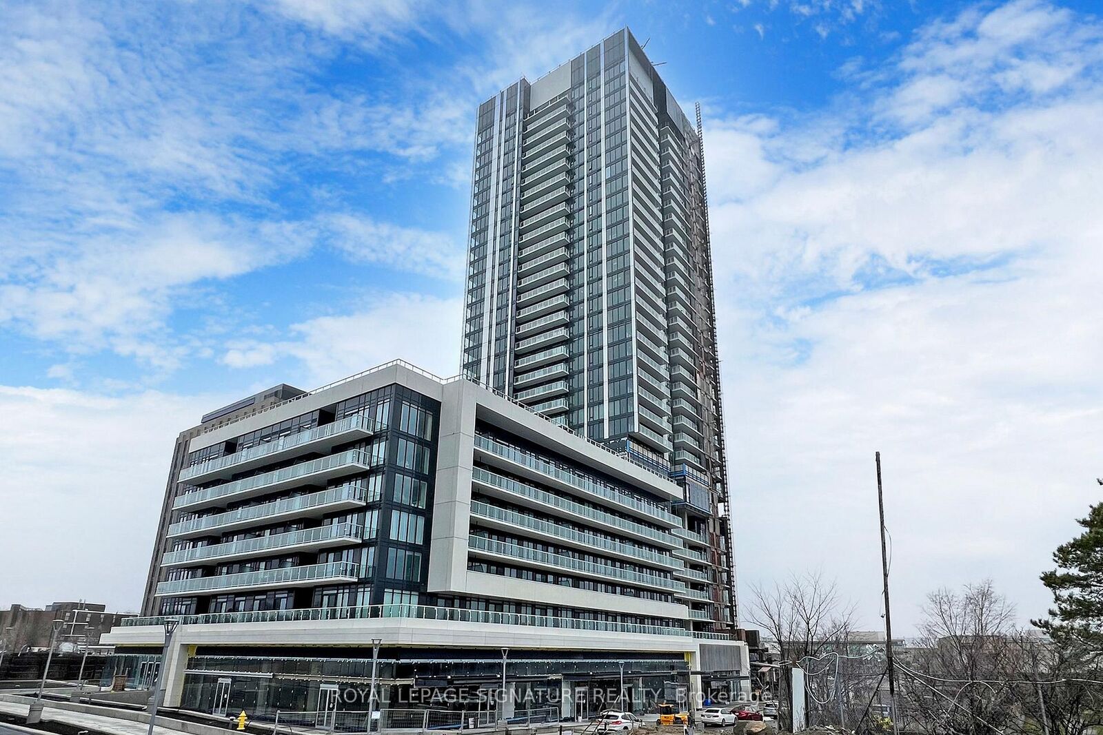 Photo de la propriété: 50 O'Neill Road 1108 ON M3C 0H1