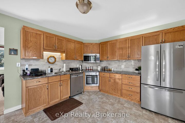 Property Photo:  150 Trinity Street  ON N5A 4P6 