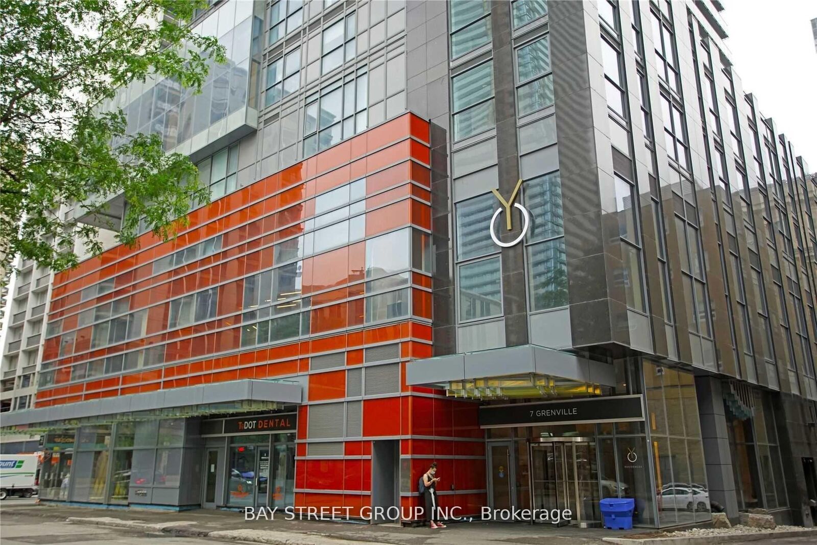 Photo de la propriété:  7 Grenville Street 4501  ON M4Y 1W9 
