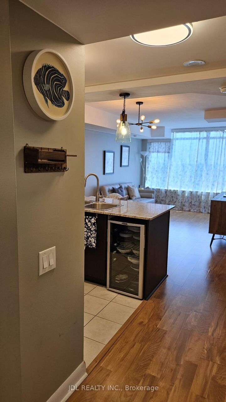 Property Photo: 190 Borough Drive ON M1P 0B6
