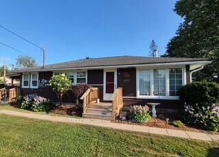 Property Photo:  2967 Jewell Avenue  ON L0S 1N0 