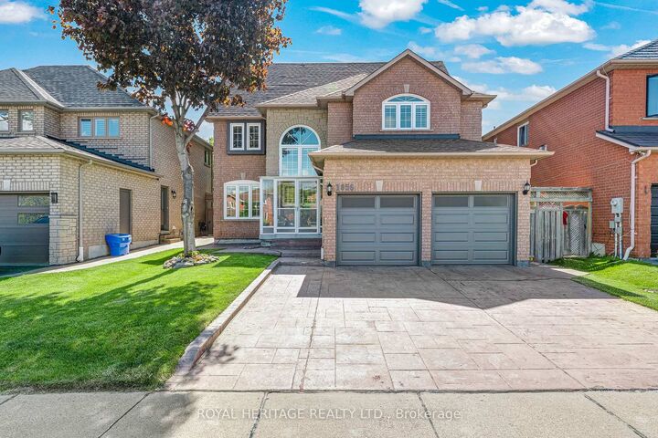 1856 Rosebank Road — photo 1