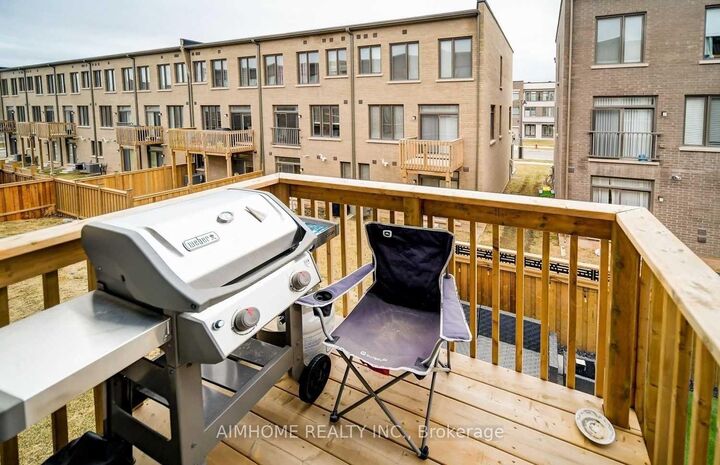 Property Photo:  218 Wheat Boom Drive  ON L6H 0P4 