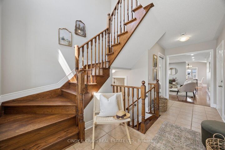 Property Photo: 82 Dewell Crescent ON L1E 0B7