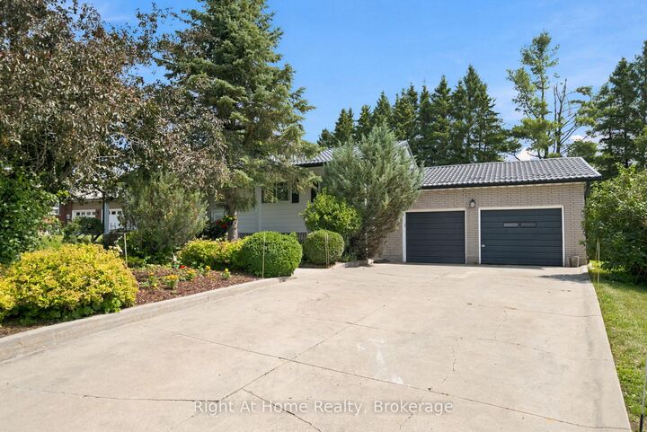 Property Photo: 659 Foley Road ON K0L 1T0
