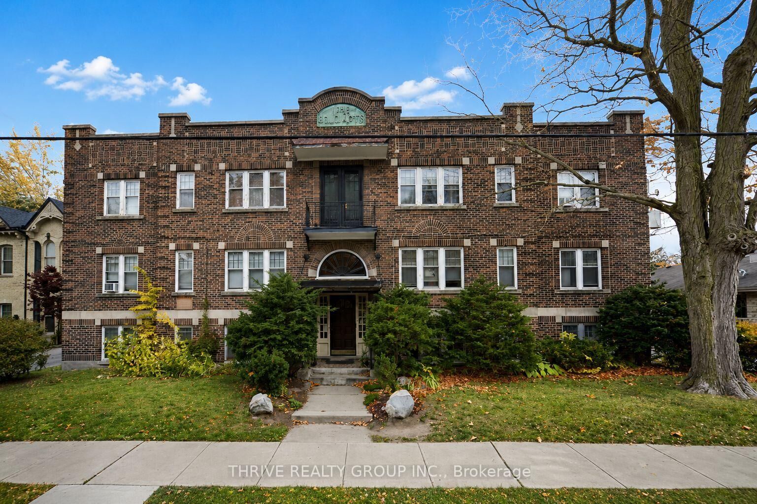Property Photo: 50 Ridout Street S 6 ON N6C 3W6