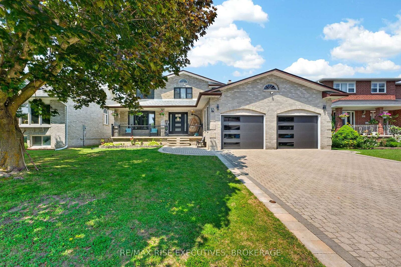 Property Photo: 617 Rivermeade Avenue ON K7M 7Z5