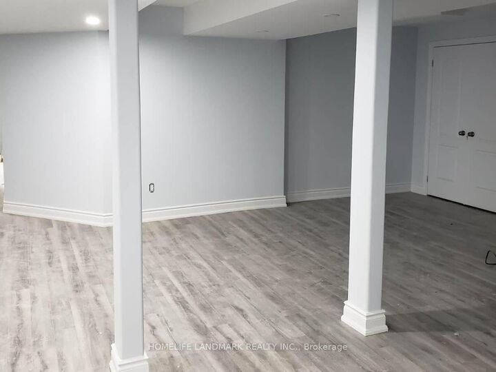 Property Photo: 24 Oranmore Crescent ON L6X 0J9