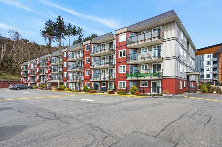 Property Photo:  872 Island Hwy S #204  BC V9W 1A8 