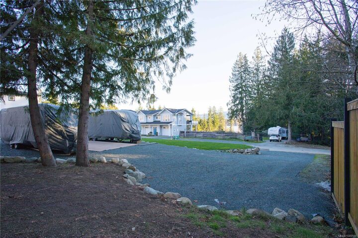 Property Photo: 10415 Marina Vista Dr BC V9Y 8Z7