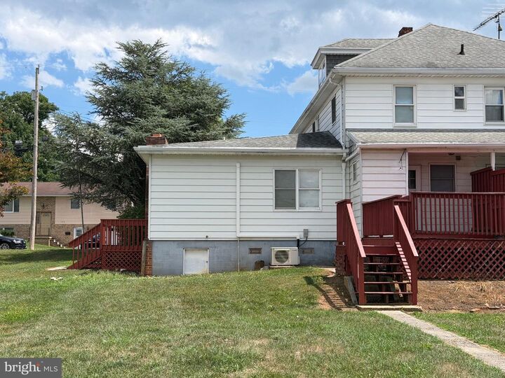 Property Photo: 243 S Allison Street PA 17225