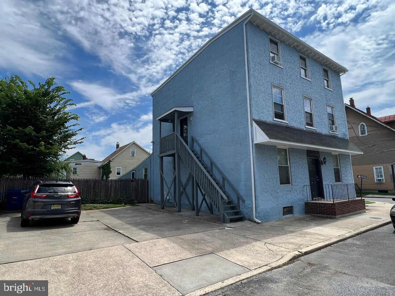 Property Photo:  39 Buttonwood Street B  NJ 08060 