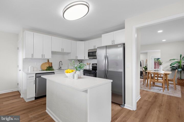 Property Photo:  1019 Sunny Brook Drive  MD 21060 