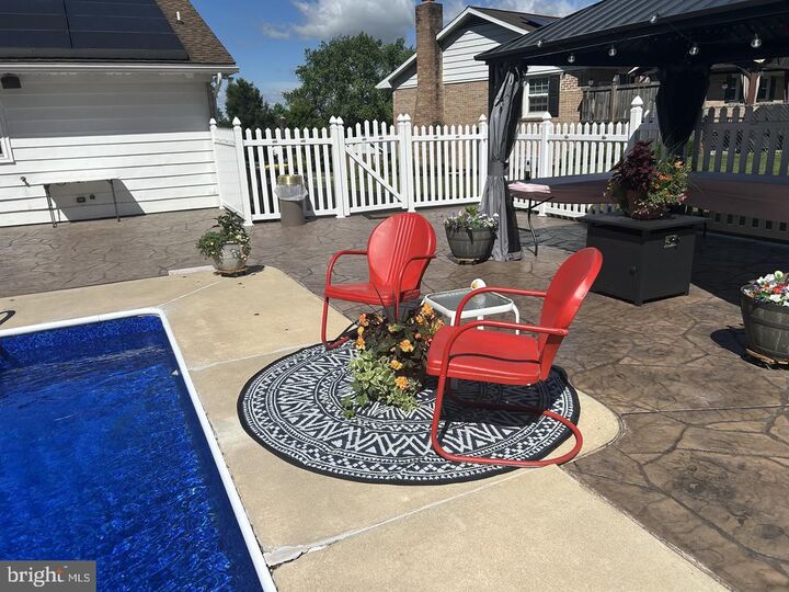Property Photo: 107 Broad PA 17501