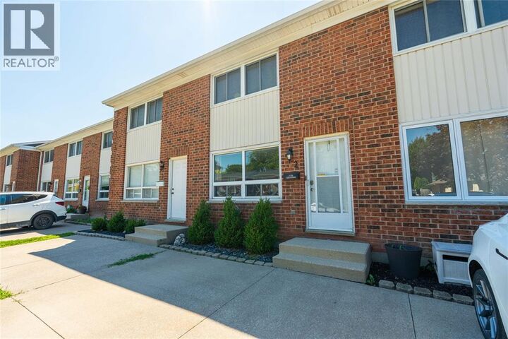 Property Photo: 301 Edgewood Street 2 ON N7S 4X7