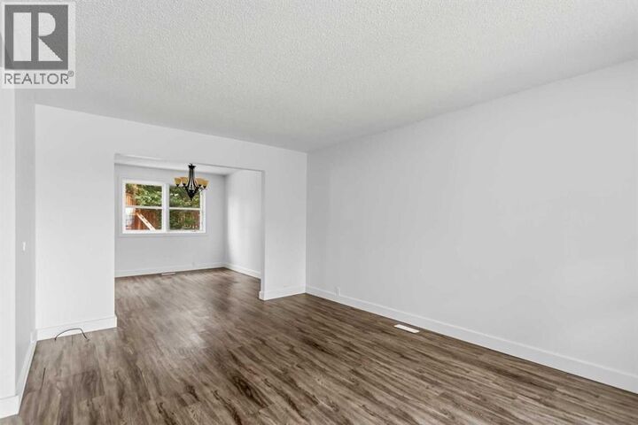 Property Photo:  188 Windsor Drive  AB T9H 4R2 