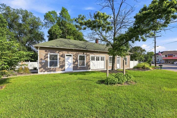Property Photo:  10709 Oxford Road  OH 45030 