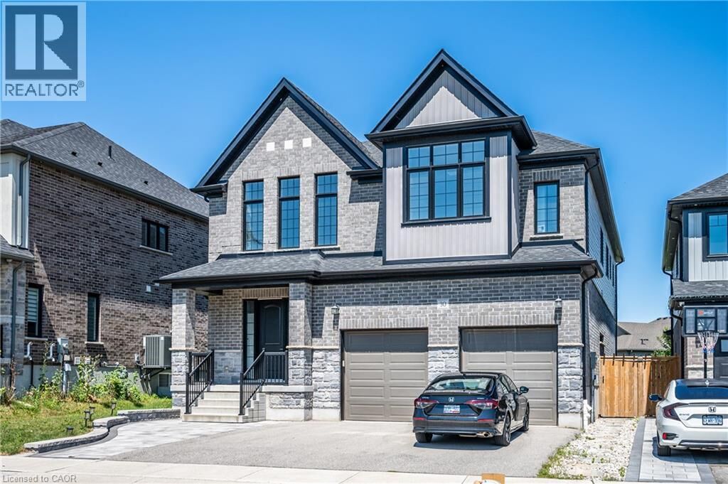 Property Photo: 30 Falconridge Drive Upper ON N2K 0G1
