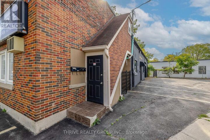 Property Photo:  245 Maitland Street 6  ON N6B 2Y2 