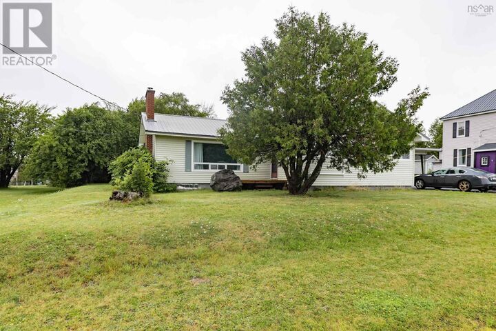 86 Queen Street — photo 1
