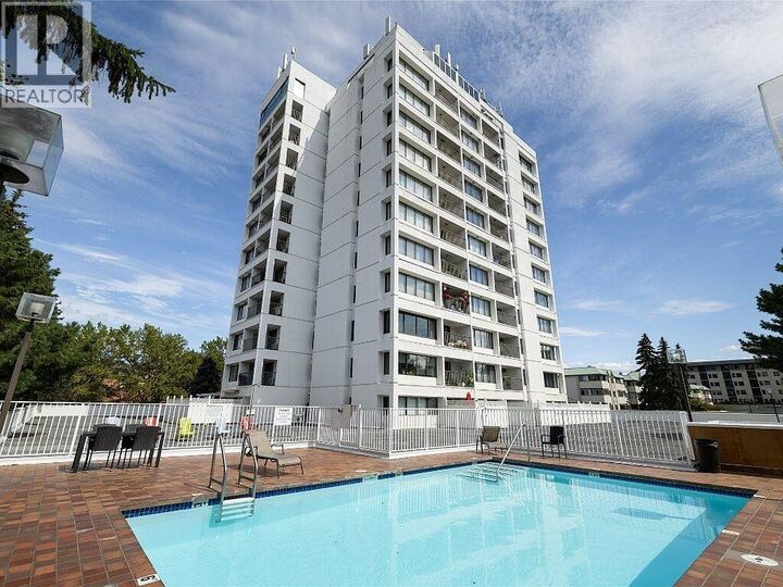 737 Leon Avenue 406 — photo 1